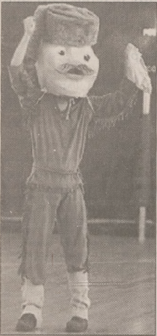 picture of pioneer pete mascot from oakland post